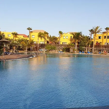Apartamento Tamarindo I Piscinas De Agua Salada - Fibra óptica Corralejo