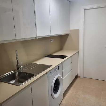 Tamarindo I Piscinas De Agua Salada Corralejo