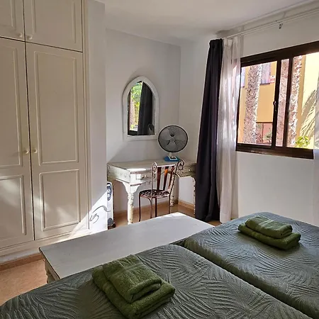 Tamarindo I Piscinas De Agua Salada * كوراليهو